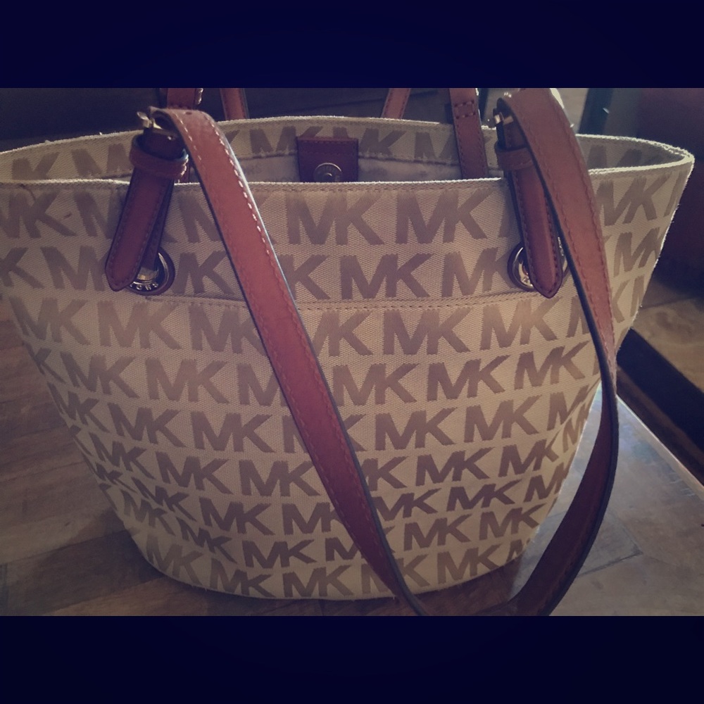 Authentic Michael Kors Handbag